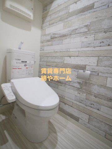 フジパレス加賀屋Ⅰ番館のトイレ|落ち着いた色調のトイレです