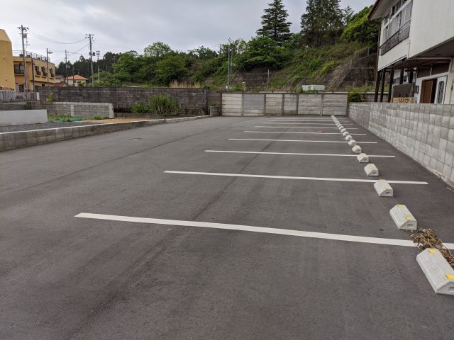 中央第2駐車場