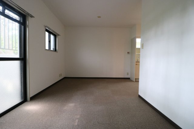 【内装】 | サンヴューパレス空港 | 別号室の写真になります。現況優先。