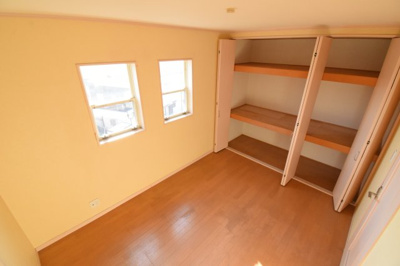 【洋室】 | 東大阪市上四条町　中古戸建駐車場１台付き