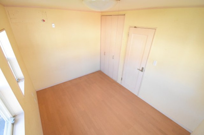 【洋室】 | 東大阪市上四条町　中古戸建駐車場１台付き