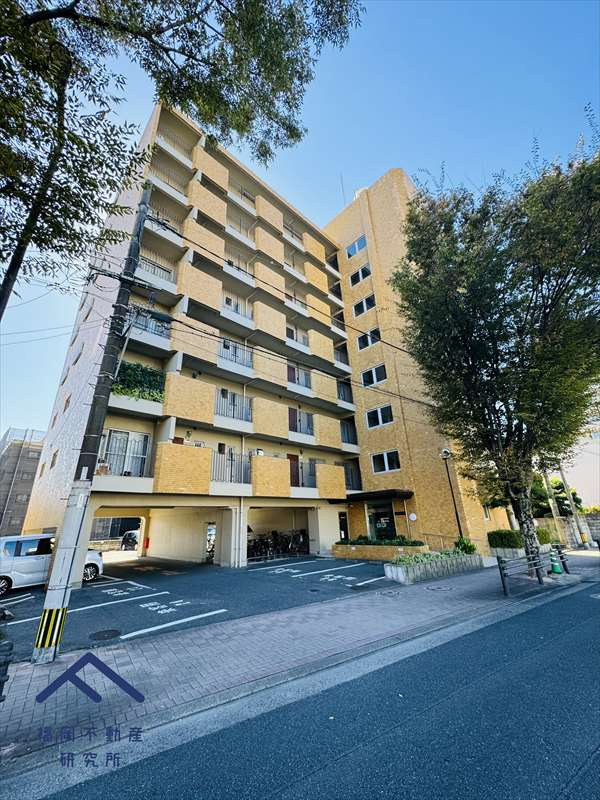 鳥飼リバーハイツの外観