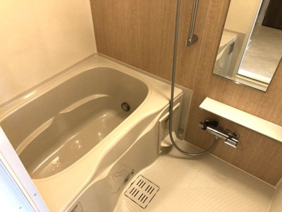 【浴室】 | メルヴェーユ　チーヨ