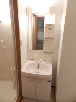 【洗面所】 | フェリエ博多 | 別号室の写真になります。現況優先。