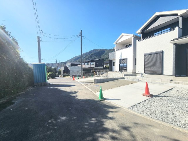 ーFITーフィットー小倉南区沼本町２丁目1期　【小倉南区　新築戸建て】の前面道路含む現地写真|交通量も少なく駐車しやすい♪　　【小倉南区　新築戸建て】