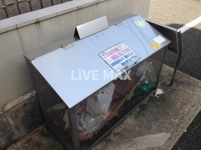 敷地内ゴミ捨て場
