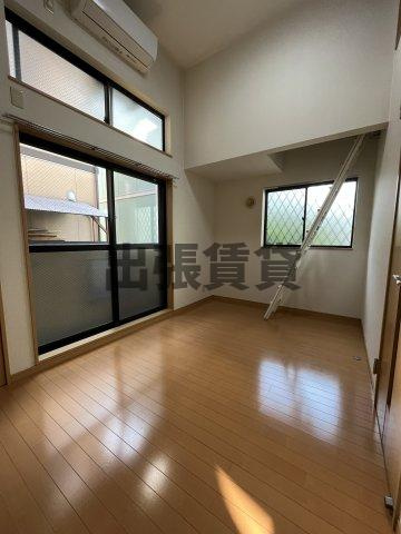 仲介手数料0円！ルミナスの居間・リビング