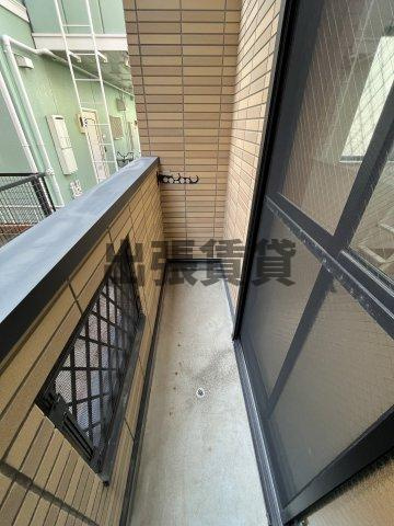 仲介手数料0円！ルミナスのバルコニー