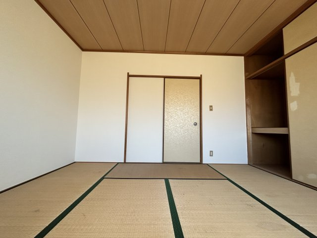 赤石パルメゾンの和室