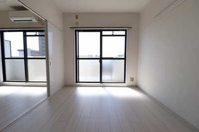 【洋室】 | リベラルパレス城東B棟