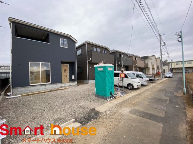 東村山市久米川町　新築4棟の前面道路含む現地写真