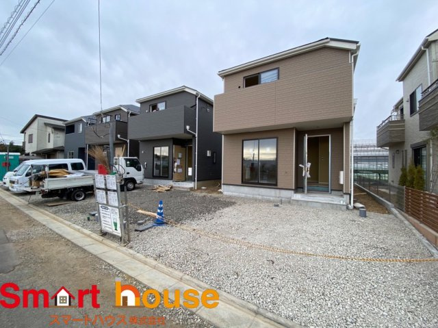 東村山市久米川町　新築4棟の外観