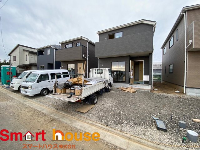 東村山市久米川町　新築4棟の外観
