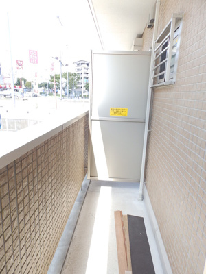 【バルコニー】 | ラヴィトピア新町 | 陽当たり良好なバルコニーです
