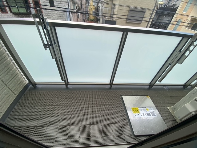 【バルコニー】