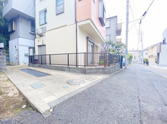 【前面道路含む現地写真】 | 前面道路含む現地写真です