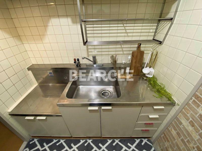 【キッチン】 | HITOMI BLDG. 綾小路からすま