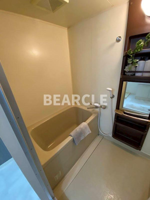 【浴室】 | HITOMI BLDG. 綾小路からすま