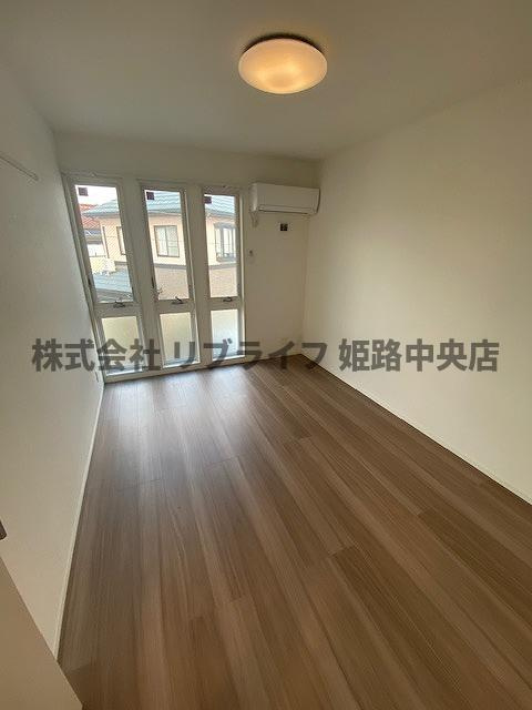 Central Sの寝室|開放的な寝室です