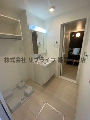 Central Sの独立洗面台|独立洗面化粧台付き