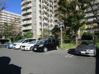 【駐車場】