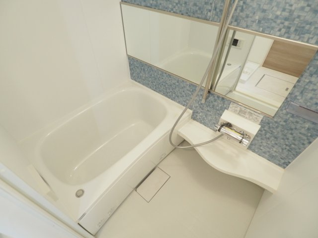 追い焚き・浴室乾燥機能付き