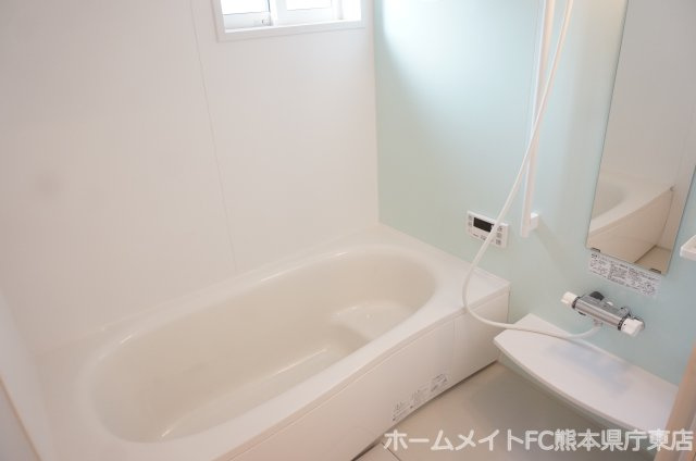 ラヴェール八反田の浴室