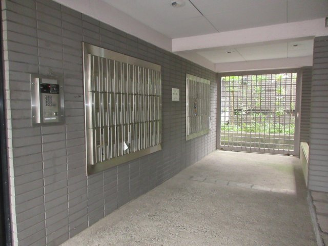 ベルトピア日吉Ⅱのエントランス