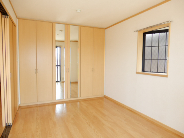 マウントック・レオの寝室