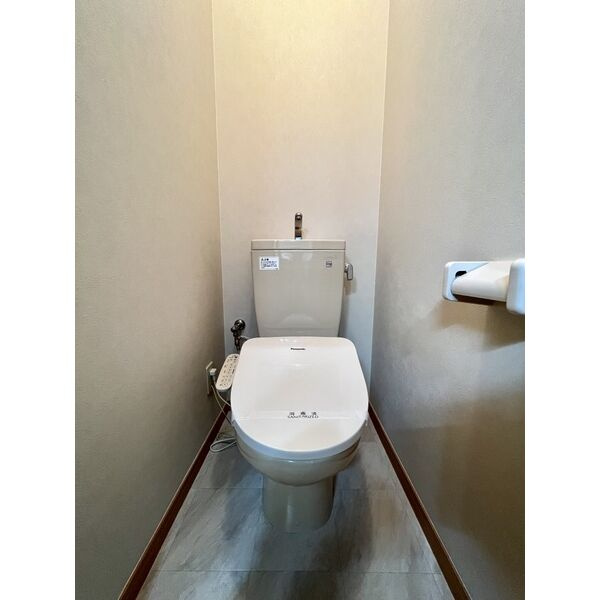 ドゥエリング上汐のトイレ