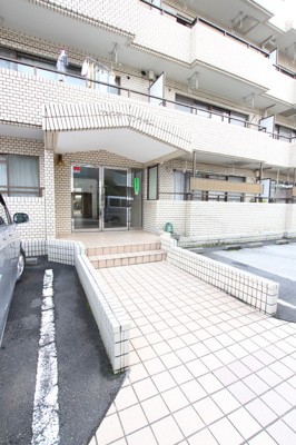 住まう人を迎えるエントランス！