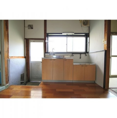 羽島市竹鼻町神楽の倉庫のキッチン