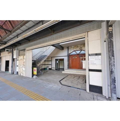 MAZALビルのエントランス|お問い合わせは美濃善不動産駅前店へ！