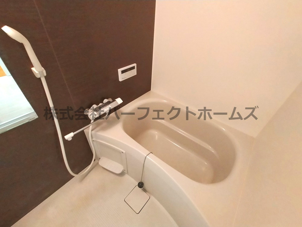 クラウディア香里ケ丘の浴室|きれいなお風呂です