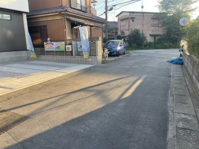 GRAFARE　熊谷市上之1号棟の前面道路含む現地写真|現地前面道路（２０２３年１０月２７日）撮影