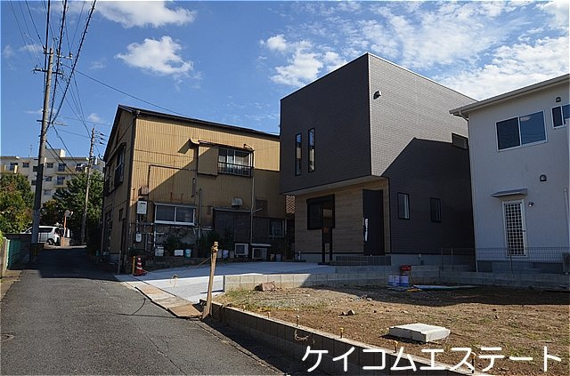 新築住宅　幸神建売住宅　C棟の前面道路含む現地写真