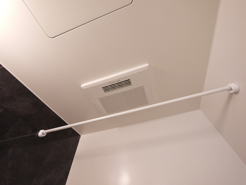 ＲＥＬＡ　ＦＯＲＴの設備|浴室乾燥機