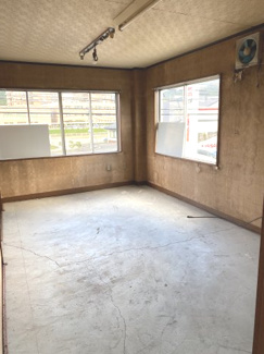  | 柏原町田路貸店舗 | 2F部屋