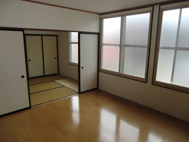 セルフYAMAMOTOの洋室