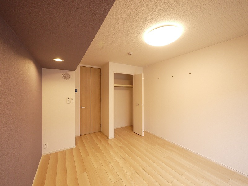 ＲＥＬＡ　ＦＯＲＴの洋室|中はこのようになっています