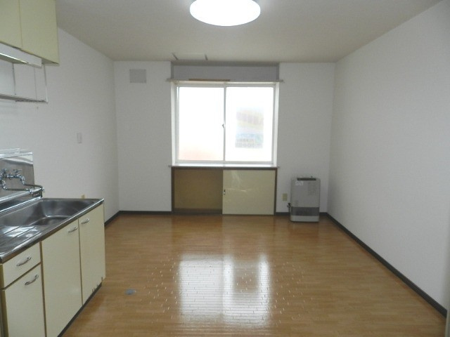 フローラルハイムＢの居間・リビング