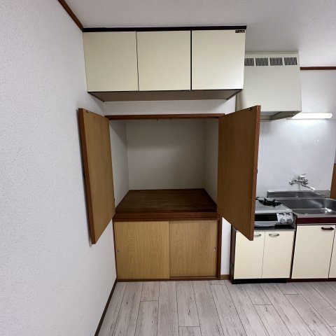 メゾンウエダの収納|こまごまとしたものを収納できそうですね