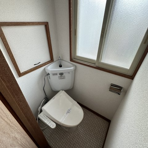 メゾンウエダのトイレ|コンパクトで使いやすいトイレです