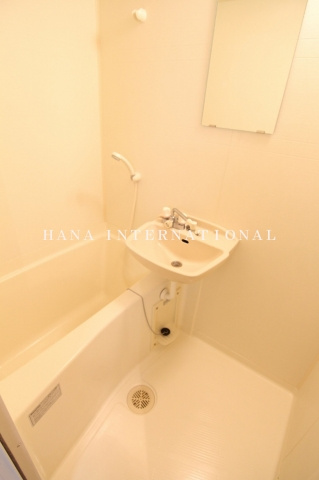 ローズガーデンカスタリアの浴室