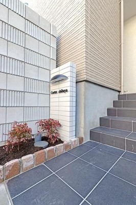 【エントランス】 | 仲介手数料半額！HPに初期費用掲載！「プライスホーム」で検索！コルテス千早