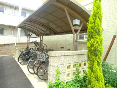 【その他共用部分】 | クレストスクエアB | 自転車置場
