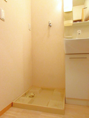 【その他】 | クレストスクエアB | 室内洗濯機置場