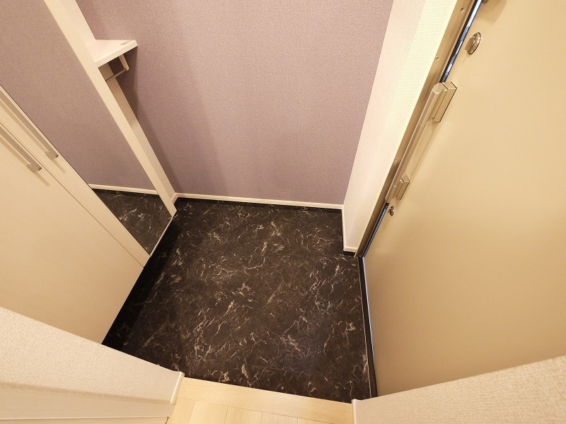 ＲＥＬＡ　ＦＯＲＴの玄関|毎日通る玄関はこちらです