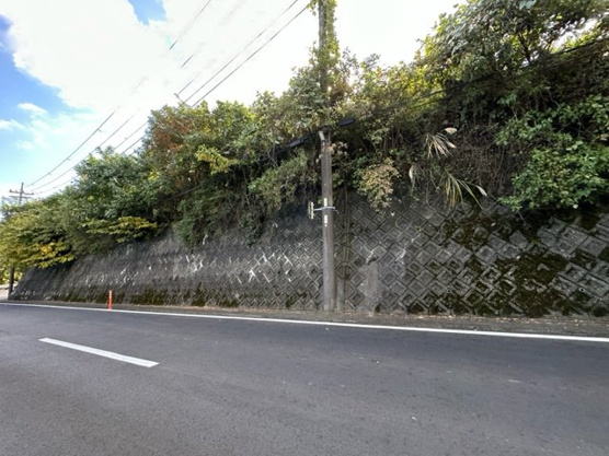 【前面道路含む現地写真】 | 伊東市玖須美元和田　売地