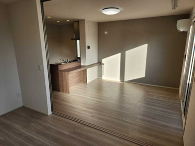 【居間・リビング】 | Palla鴨川